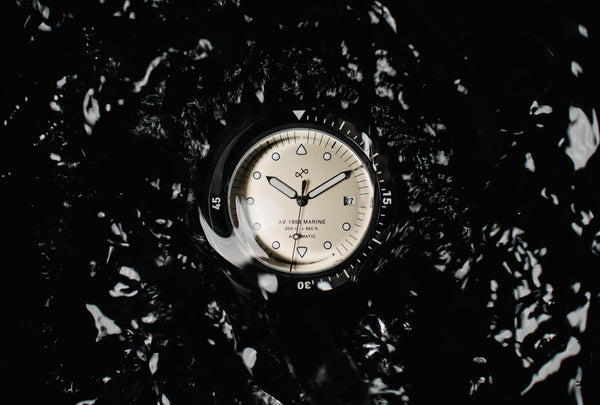 1956 Marine Automatic All Black, Cream / Sort