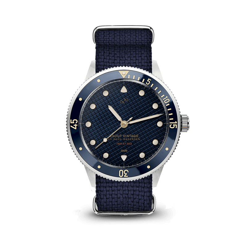 1926 At'sea, Steel / Blue Turtle Vintage
